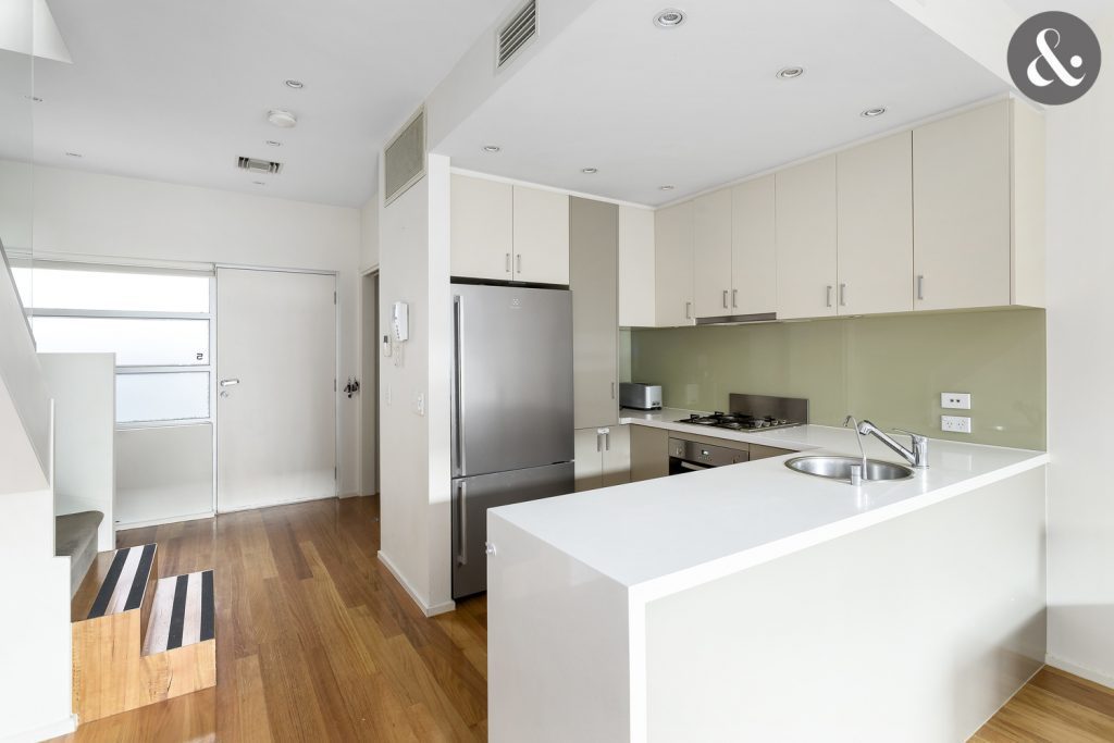 5/386 Dandenong Road