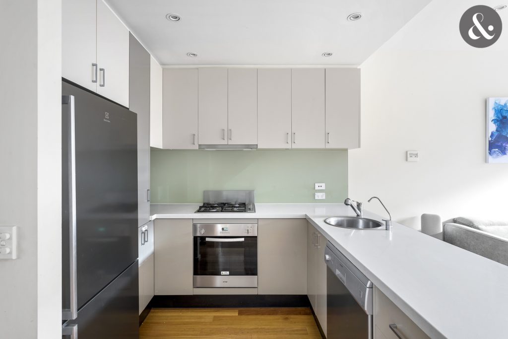 5/386 Dandenong Road