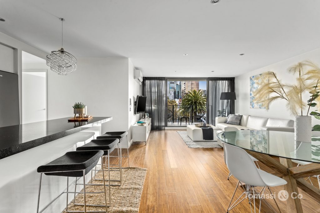 207/633 Church Street