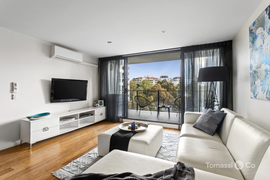 207/633 Church Street