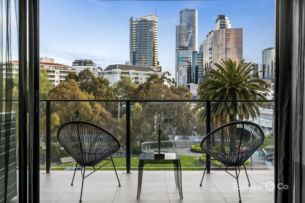 207/633 Church Street