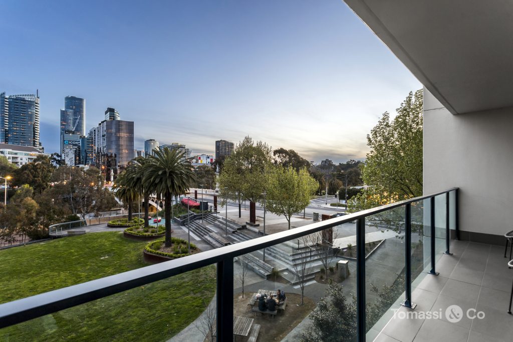 207/633 Church Street