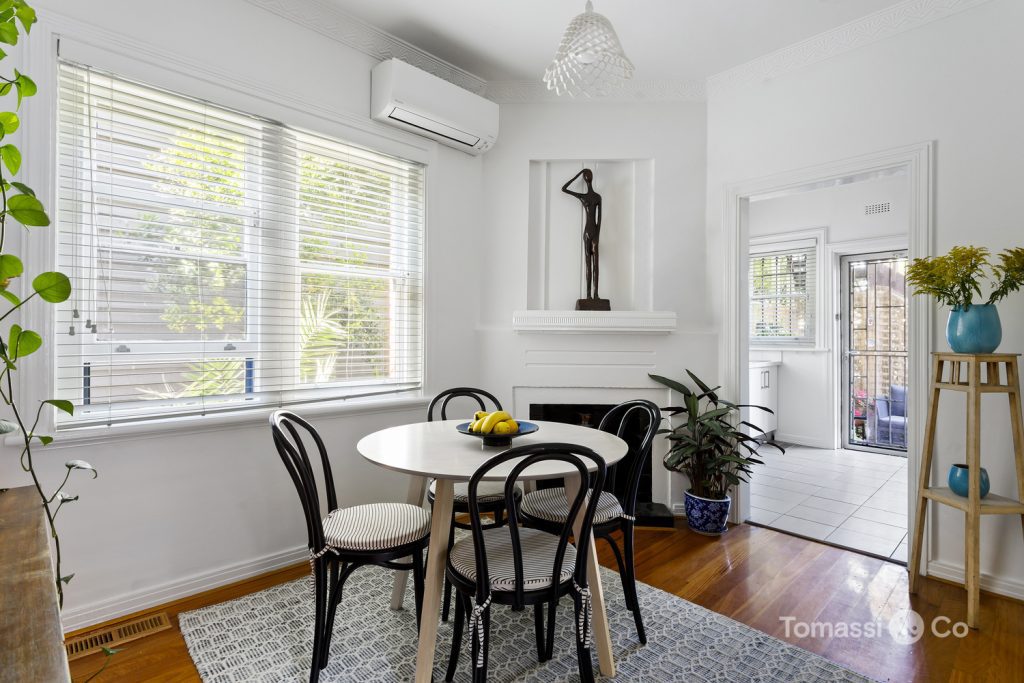 4/5 Marine Parade