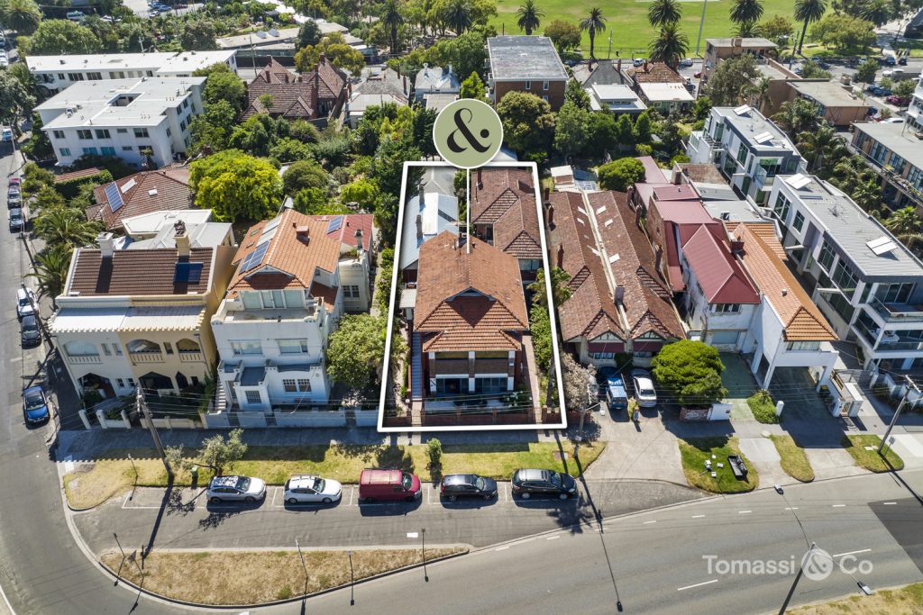 4/5 Marine Parade
